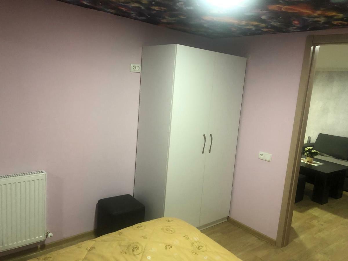Dry Bridge Apartment ティビリシ エクステリア 写真
