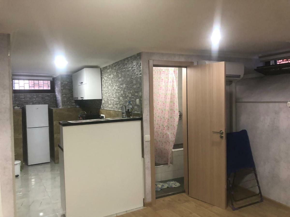 Dry Bridge Apartment ティビリシ エクステリア 写真